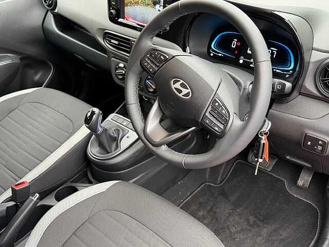 Hyundai i10 1.0 [63] Advance 5dr Auto [Nav]