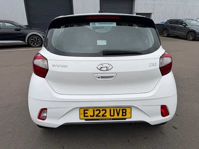 Hyundai I10 1.0 MPi SE Connect 5dr Atlas White