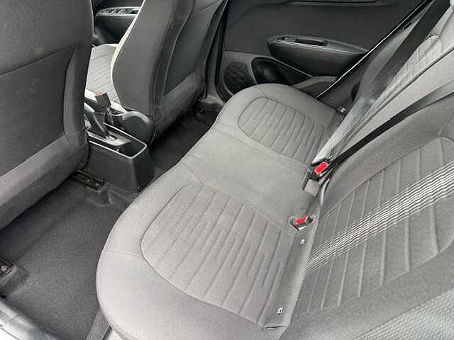 Hyundai I10 1.0 MPi SE Connect 5dr Atlas White