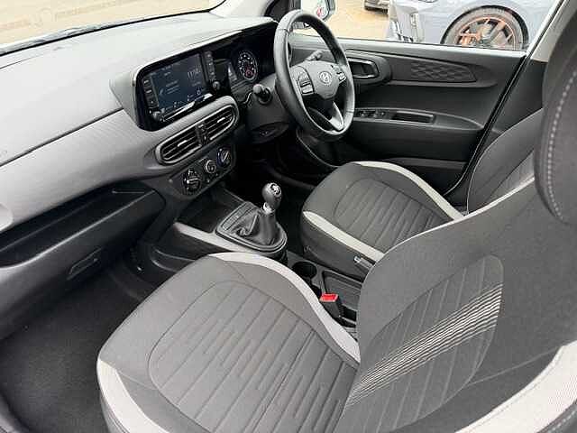 Hyundai I10 1.0 MPi SE Connect 5dr Atlas White