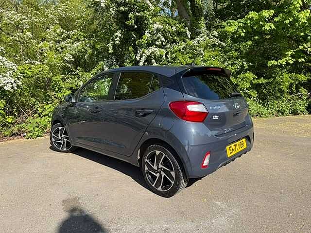 Hyundai i10 1.2 MPi Premium 5dr