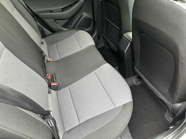Hyundai I20 HATCHBACK 1.0T GDI [120] Premium SE Nav 5dr Polar White