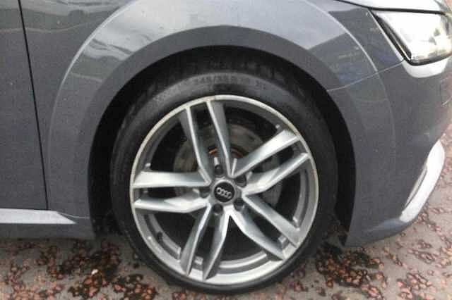 Audi TT COUPE 2.0 T FSI (230 PS) Black Daytona Grey