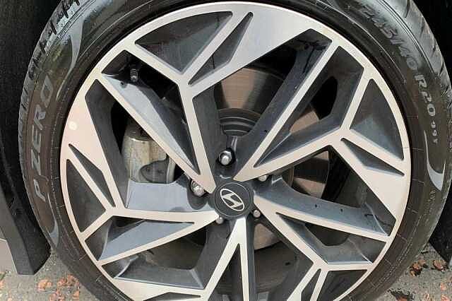 Hyundai IONIQ 6 E (325ps) Ultimate 77kWh (Dual Motor) AWD Additional Pearl - Digital gre