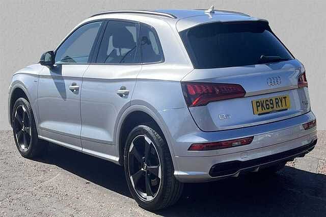 Audi Q5 2.0 TDI quattro Black Edition