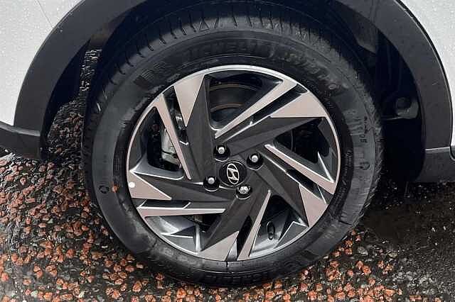 Hyundai BAYON 1.0 T-GDi 100ps SE Connect 48 Volt MHEV DCT