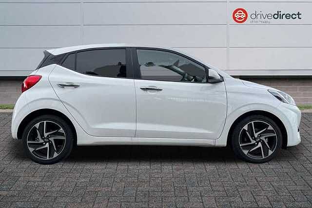 Hyundai i10 1.0 Premium Hatchback 5dr Petrol Auto Euro 6 (s/s) (63 ps)