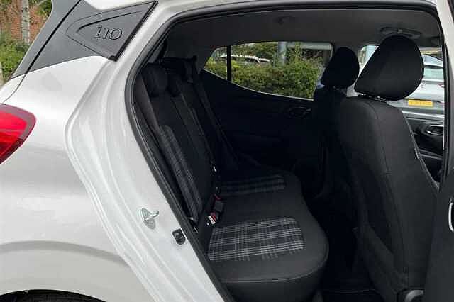 Hyundai i10 1.0 Premium Hatchback 5dr Petrol Auto Euro 6 (s/s) (63 ps)