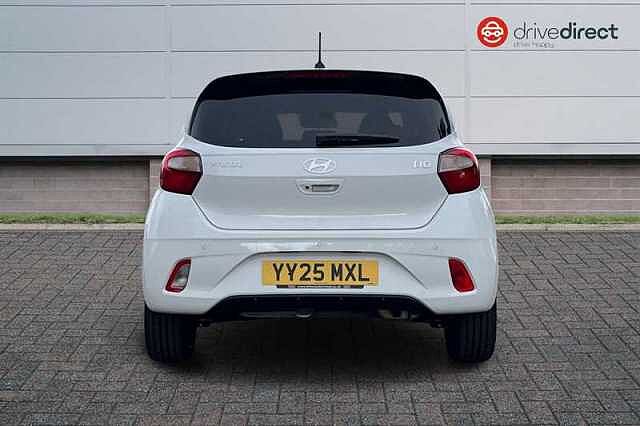 Hyundai i10 1.0 Premium Hatchback 5dr Petrol Auto Euro 6 (s/s) (63 ps)