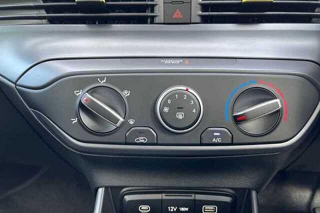 Hyundai I20 1.0 T-GDi Advance Hatchback 5dr Petrol DCT Euro 6 (s/s) (100 ps) Green