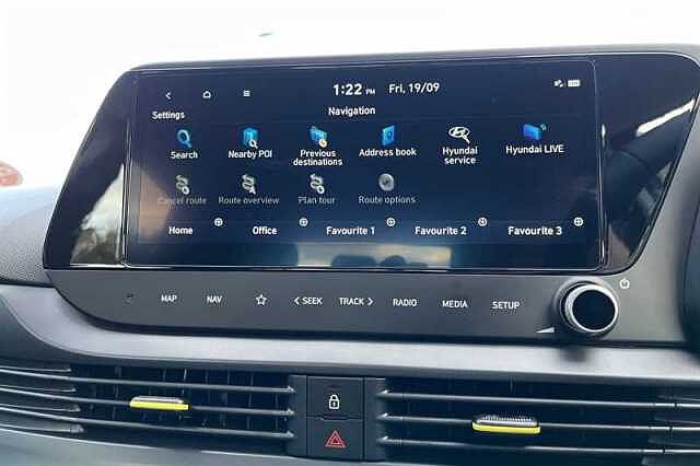 Hyundai I20 1.0 T-GDi Advance Hatchback 5dr Petrol DCT Euro 6 (s/s) (100 ps) Green