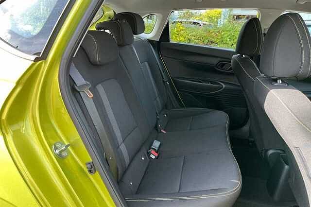 Hyundai I20 1.0 T-GDi Advance Hatchback 5dr Petrol DCT Euro 6 (s/s) (100 ps) Green
