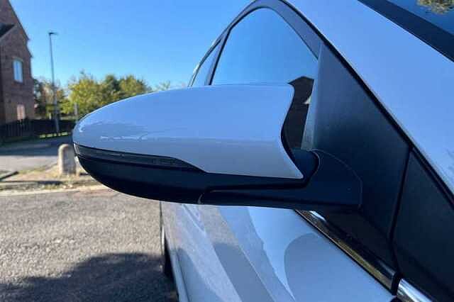 Hyundai BAYON 1.0 T-GDi Ultimate SUV 5dr Petrol DCT Euro 6 (s/s) (100 ps)