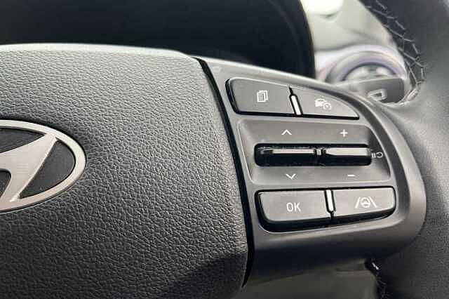 Hyundai i10 1.0 Premium Hatchback 5dr Petrol Auto Euro 6 (s/s) (63 ps)