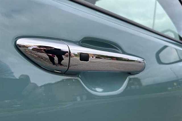 Hyundai I10 1.2 Premium Hatchback 5dr Petrol Auto Euro 6 (s/s) (79 ps) Green