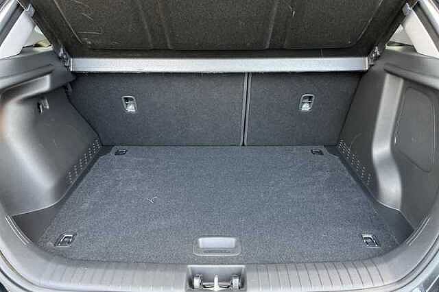 Hyundai KONA 1.6 h-GDi Ultimate SUV 5dr Petrol Hybrid DCT Euro 6 (s/s) (141 ps)