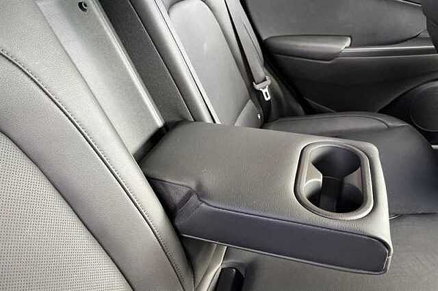 Hyundai KONA 1.6 h-GDi Ultimate SUV 5dr Petrol Hybrid DCT Euro 6 (s/s) (141 ps)