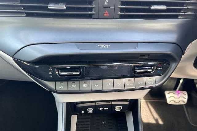 Hyundai BAYON 1.0 T-GDi Ultimate SUV 5dr Petrol DCT Euro 6 (s/s) (100 ps)