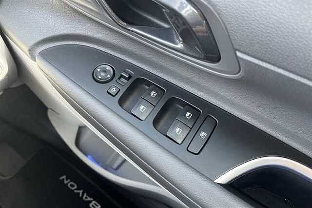 Hyundai BAYON 1.0 T-GDi Ultimate SUV 5dr Petrol DCT Euro 6 (s/s) (100 ps)