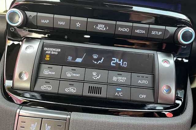 Hyundai INSTER Long Range 49kWh 02 SUV 5dr Electric Auto (115 ps) Black