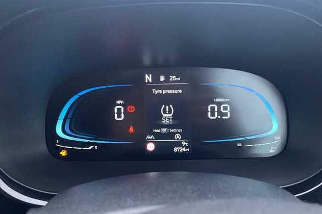 Hyundai I10 1.0 Premium Hatchback 5dr Petrol Auto Euro 6 (s/s) (63 ps) Black