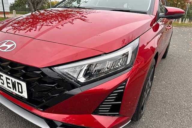 Hyundai I20 1.0 T-GDi Ultimate Hatchback 5dr Petrol DCT Euro 6 (s/s) (100 ps) Red