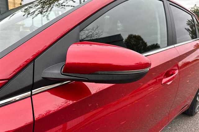 Hyundai I20 1.0 T-GDi Ultimate Hatchback 5dr Petrol DCT Euro 6 (s/s) (100 ps) Red