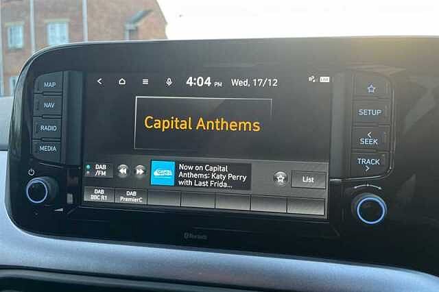 Hyundai I10 1.2 Premium Hatchback 5dr Petrol Auto Euro 6 (s/s) (79 ps) White