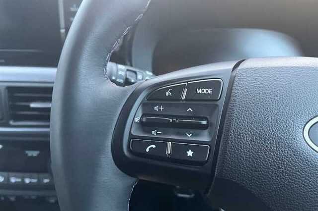 Hyundai I10 1.2 Premium Hatchback 5dr Petrol Auto Euro 6 (s/s) (79 ps) White