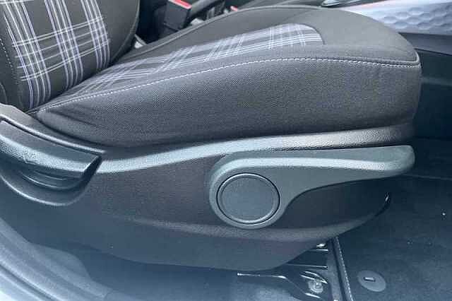 Hyundai I10 1.2 Premium Hatchback 5dr Petrol Auto Euro 6 (s/s) (79 ps) White