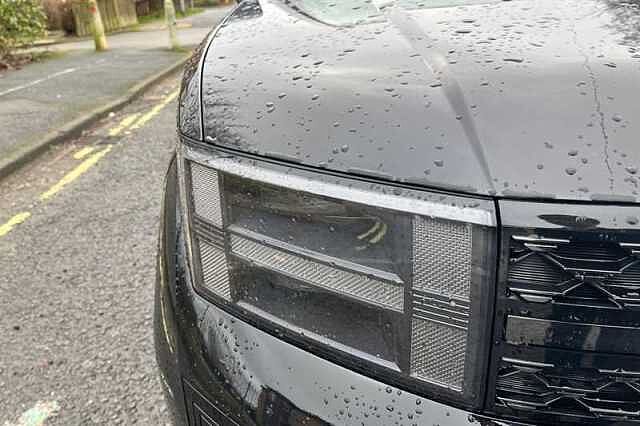 Hyundai SANTA FE 1.6 T-GDi 13.8kWh Calligraphy SUV 5dr Petrol Plug-in Hybrid Auto 4WD Euro 6 (s/s Black