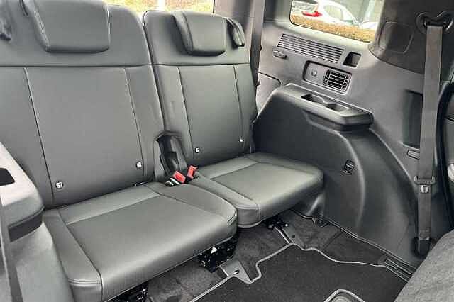 Hyundai SANTA FE 1.6 T-GDi 13.8kWh Calligraphy SUV 5dr Petrol Plug-in Hybrid Auto 4WD Euro 6 (s/s Black