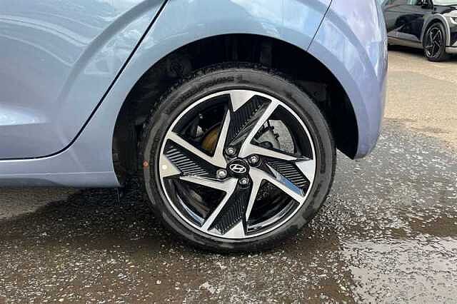 Hyundai I10 1.2 Premium Hatchback 5dr Petrol Auto Euro 6 (s/s) (79 ps) Blue