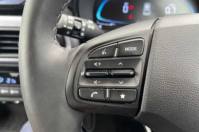 Hyundai I10 1.2 Premium Hatchback 5dr Petrol Auto Euro 6 (s/s) (79 ps) Blue