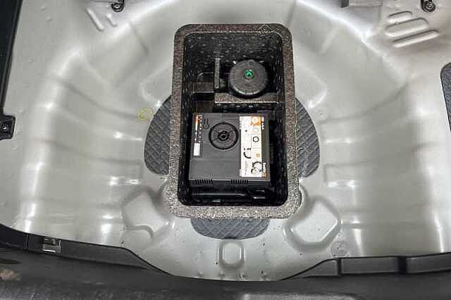 Hyundai I10 1.2 Premium Hatchback 5dr Petrol Auto Euro 6 (s/s) (79 ps) Blue