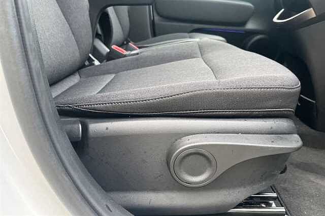 Hyundai INSTER Long Range 49kWh 02 SUV 5dr Electric Auto (115 ps)