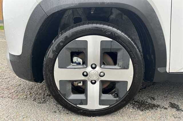 Hyundai INSTER Long Range 49kWh 02 SUV 5dr Electric Auto (115 ps)