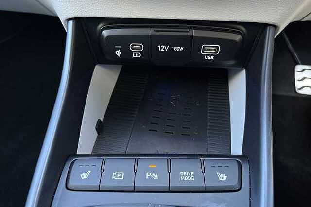 Hyundai BAYON 1.0 T-GDi Tech Line SUV 5dr Petrol Manual Euro 6 (s/s) (90 ps)