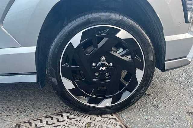 Hyundai KONA 65.4kWh N Line S SUV 5dr Electric Auto (218 ps) Silver