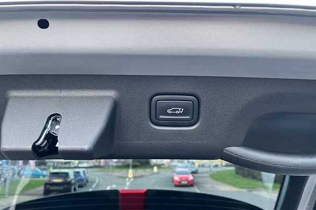 Hyundai KONA 65.4kWh N Line S SUV 5dr Electric Auto (218 ps) Silver