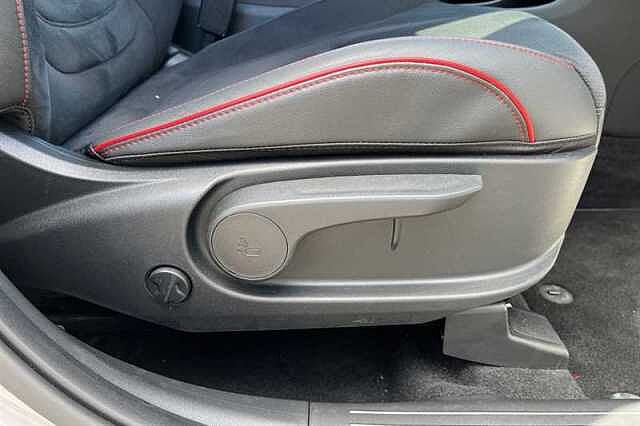 Hyundai TUCSON 1.6 T-GDi N Line SUV 5dr Petrol Hybrid Auto Euro 6 (s/s) (215 ps)