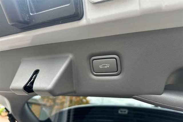 Hyundai IONIQ 5 84kWh Ultimate Hatchback 5dr Electric Auto AWD (325 ps)