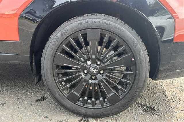 Hyundai SANTA FE 1.6 T-GDi 13.8kWh Calligraphy SUV 5dr Petrol Plug-in Hybrid Auto 4WD Euro 6 (s/s Orange