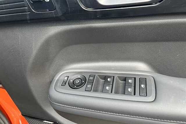 Hyundai SANTA FE 1.6 T-GDi 13.8kWh Calligraphy SUV 5dr Petrol Plug-in Hybrid Auto 4WD Euro 6 (s/s Orange