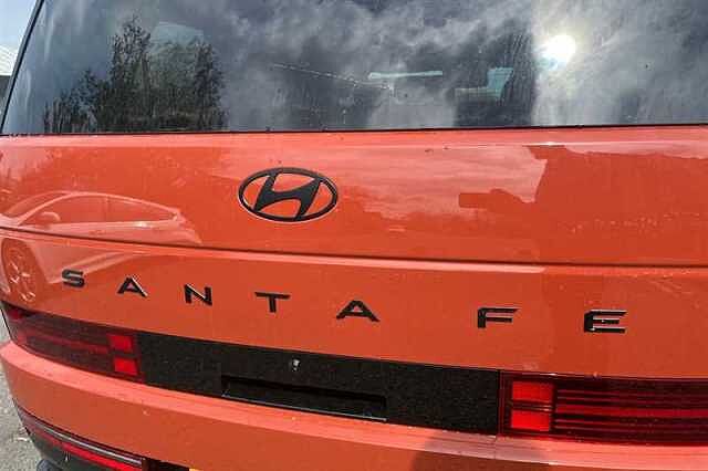Hyundai SANTA FE 1.6 T-GDi 13.8kWh Calligraphy SUV 5dr Petrol Plug-in Hybrid Auto 4WD Euro 6 (s/s Orange
