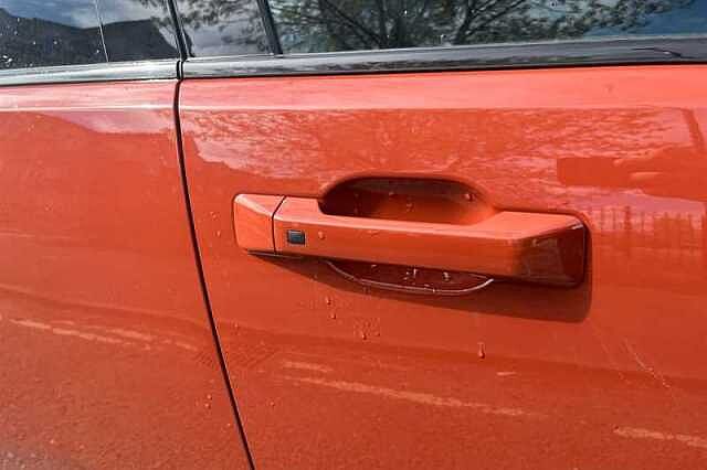 Hyundai SANTA FE 1.6 T-GDi 13.8kWh Calligraphy SUV 5dr Petrol Plug-in Hybrid Auto 4WD Euro 6 (s/s Orange