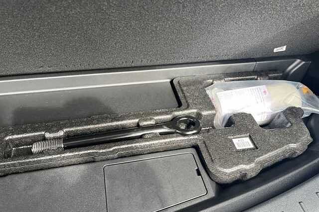 Hyundai SANTA FE 1.6 T-GDi 13.8kWh Calligraphy SUV 5dr Petrol Plug-in Hybrid Auto 4WD Euro 6 (s/s Orange