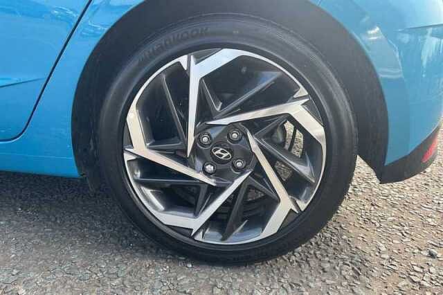 Hyundai I20 1.0 T-GDi MHEV Ultimate Hatchback 5dr Petrol Hybrid DCT Euro 6 (s/s) (100 ps) Black