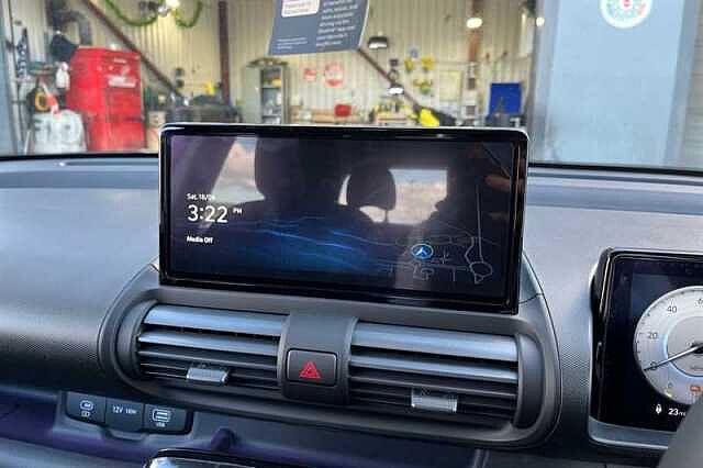 Hyundai INSTER Long Range 49kWh 02 SUV 5dr Electric Auto (115 ps)