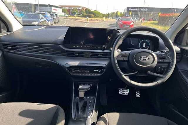 Hyundai BAYON 1.0 T-GDi Tech Line SUV 5dr Petrol DCT Euro 6 (s/s) (90 ps) White